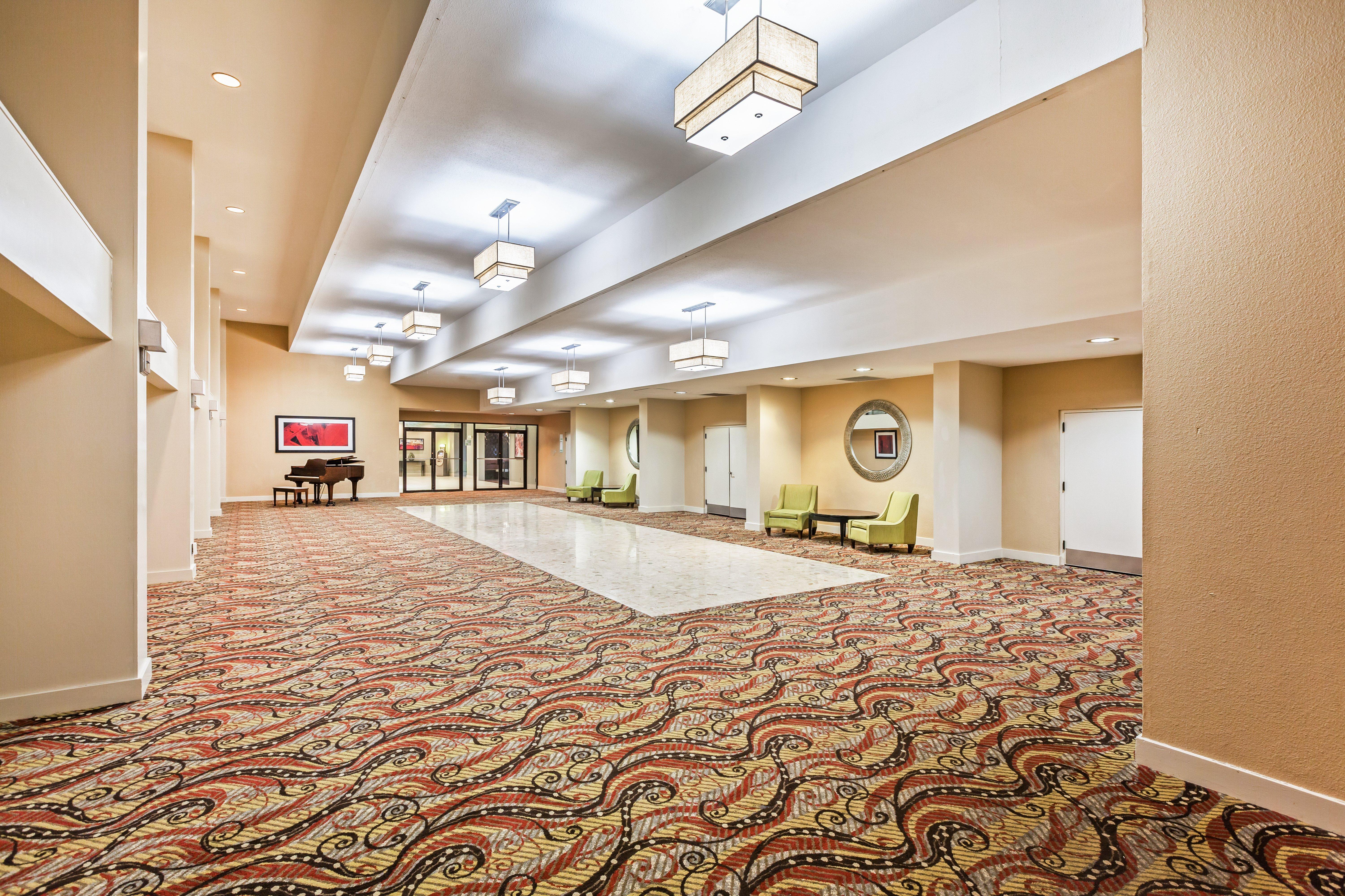 Holiday Inn Tyler - Conference Center By Ihg Kültér fotó