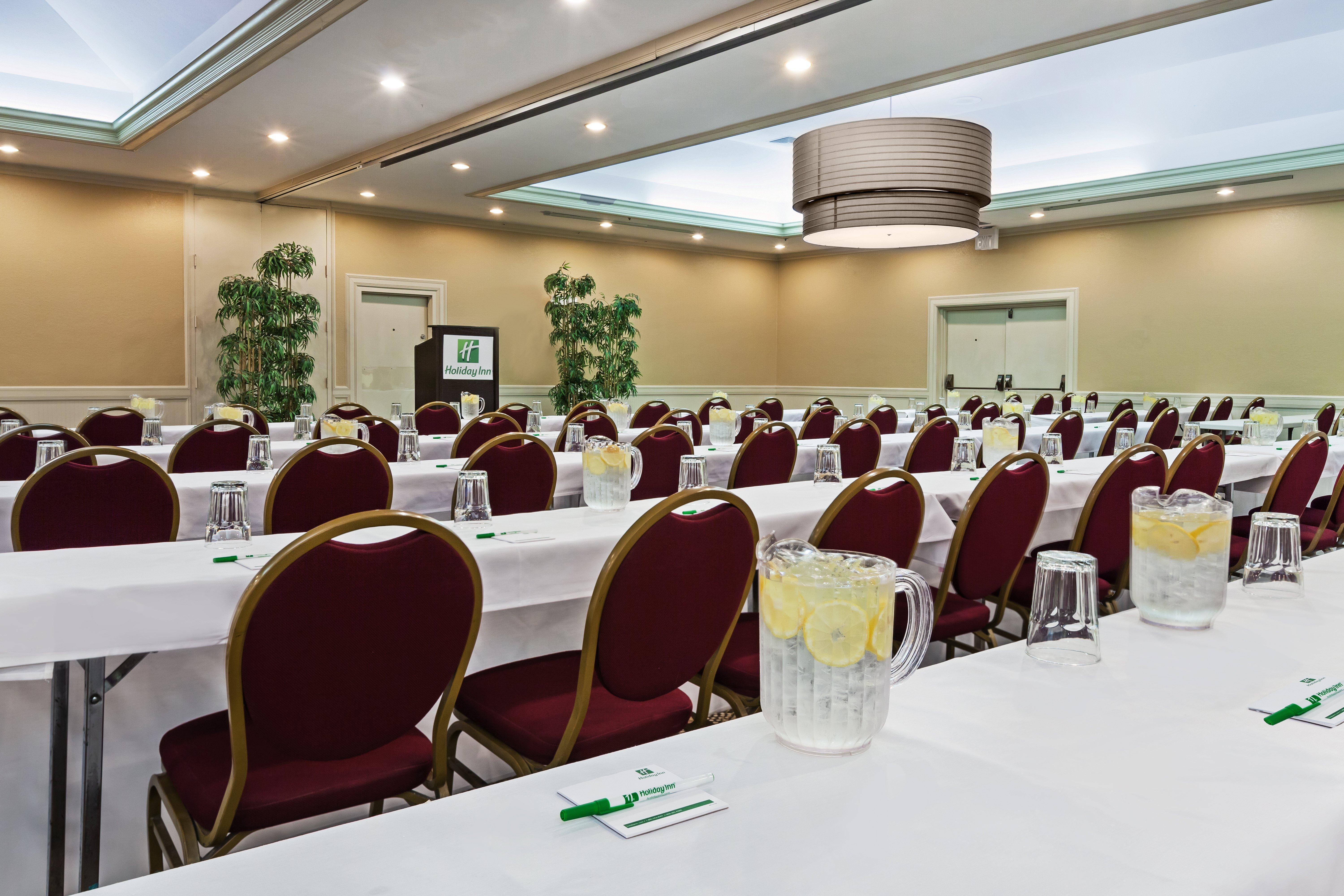 Holiday Inn Tyler - Conference Center By Ihg Kültér fotó