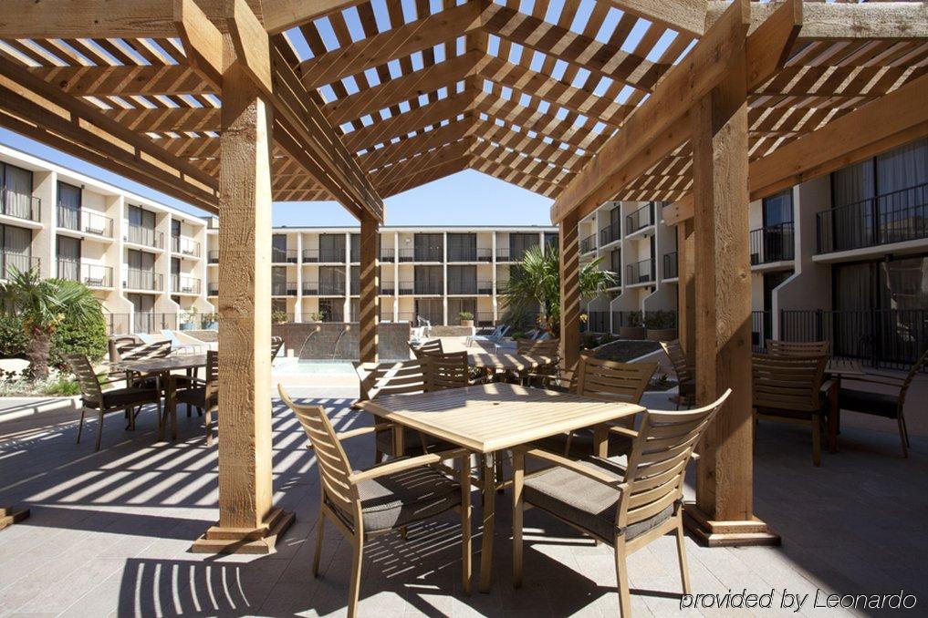 Holiday Inn Tyler - Conference Center By Ihg Kültér fotó